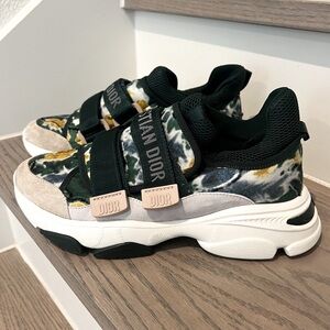 NWOB Christian Dior D-wander Cypress Green Camouflage & Tie Dye Sneakers